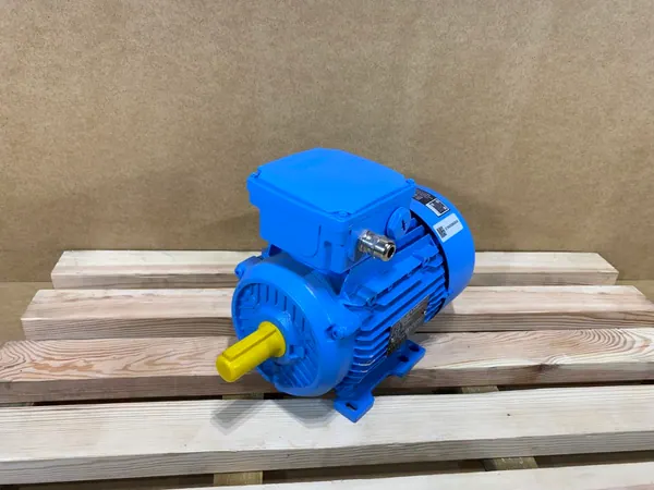 Silnik elektryczny 1,5kW 2925obr. 3fazowy SIEMENS IE3 - zdjęcie 1