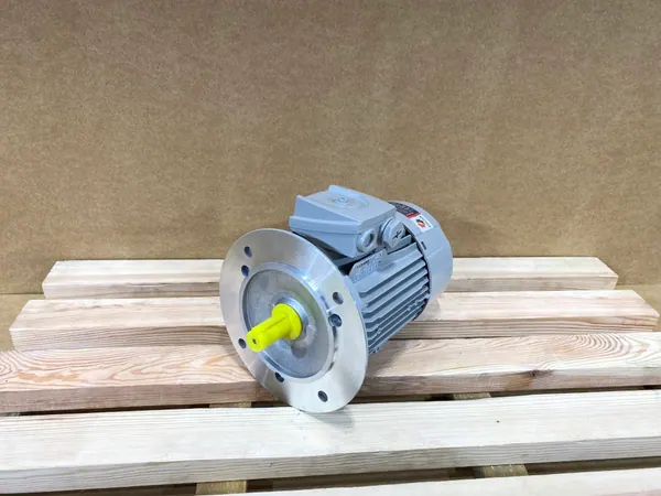 silnik elektryczny 0,55kW 1440obr. 3fazowy SIEMENS IE3