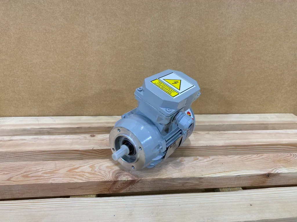 Silnik elektryczny 0,18kW 2760obr. 3fazowy