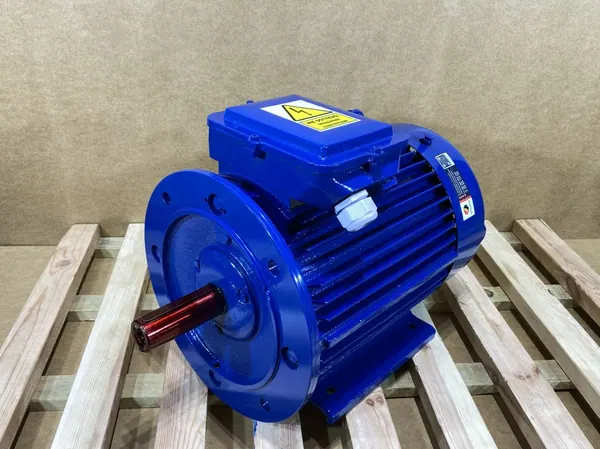 silnik elektryczny 7,5kW 900obr. 3fazowy B35