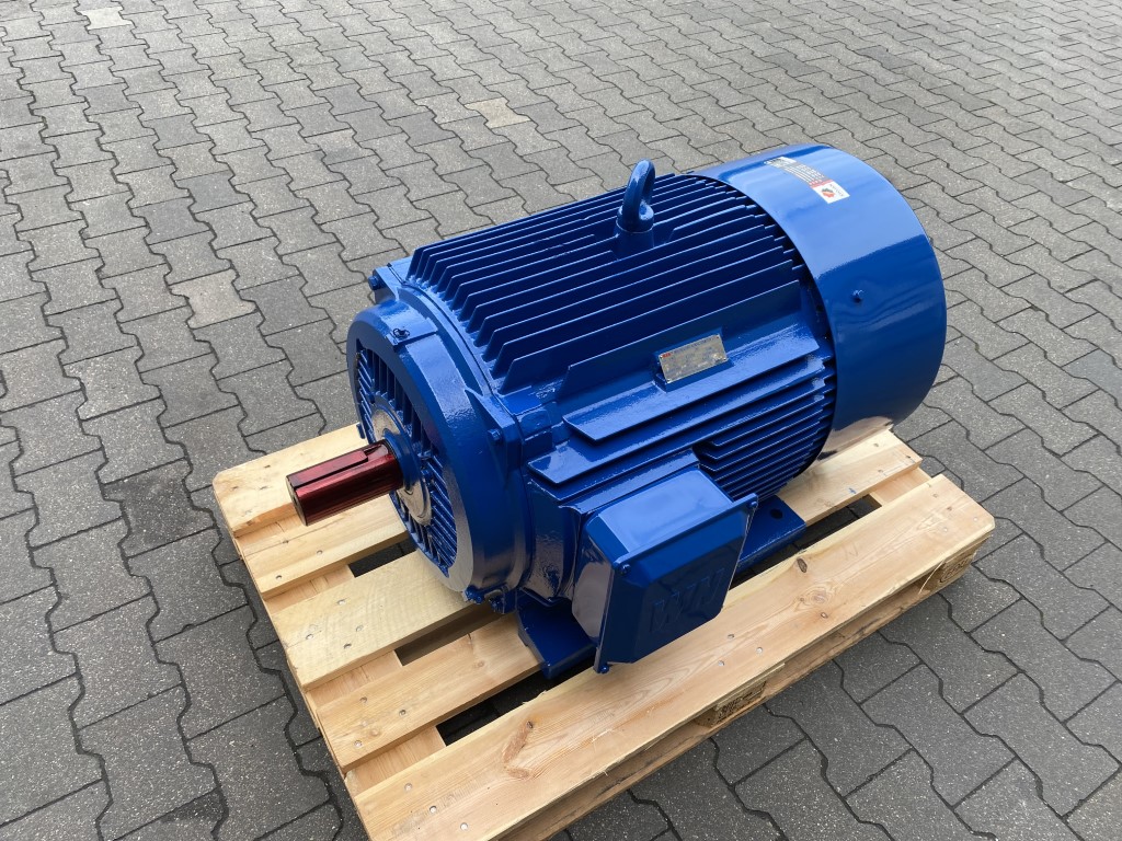 silnik elektryczny 90kW 1480obr. 3fazowy