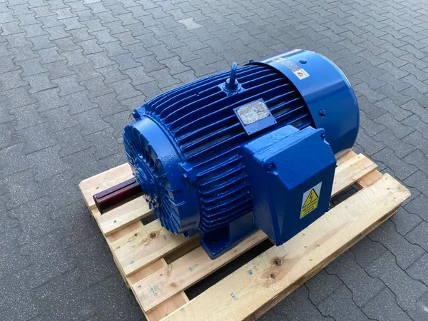 Silnik elektryczny 55kW 1480obr. 3fazowy CELMA - zdjęcie 1