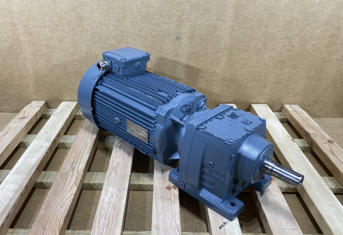 motoreduktor / przekładnia 5,5kW 156obr. SEW