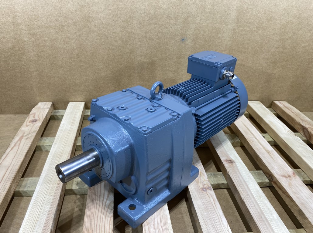 motoreduktor / przekładnia 3kW 32obr. SEW