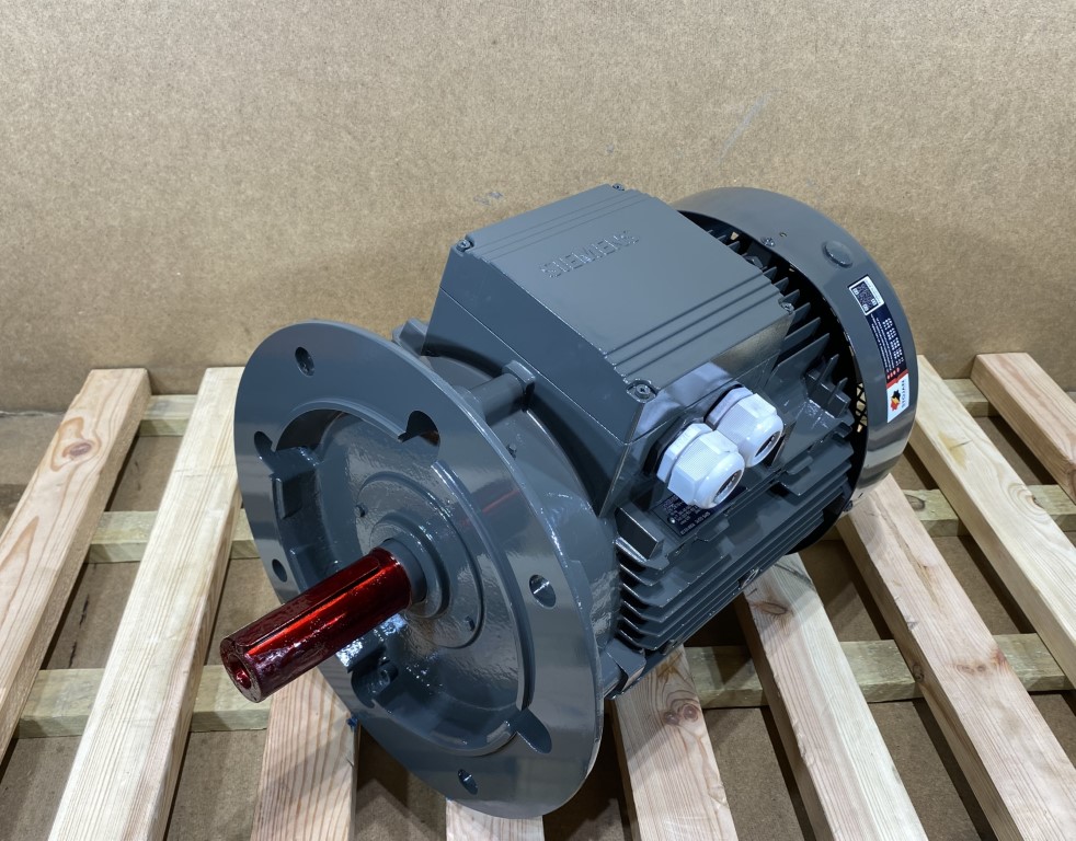 silnik elektryczny 15kW 2940obr. 3fazowy SIEMENS