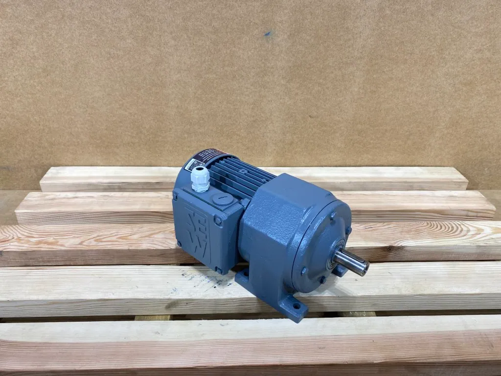 Motoreduktor / przekładnia 0,18kW 36obr. 3fazowy SEW
