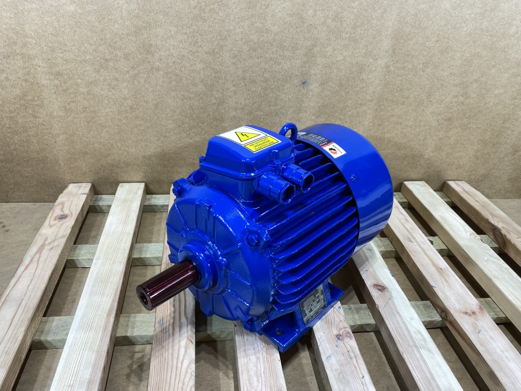silnik elektryczny 5,5kW 2920obr. 3fazowy INDUKTA