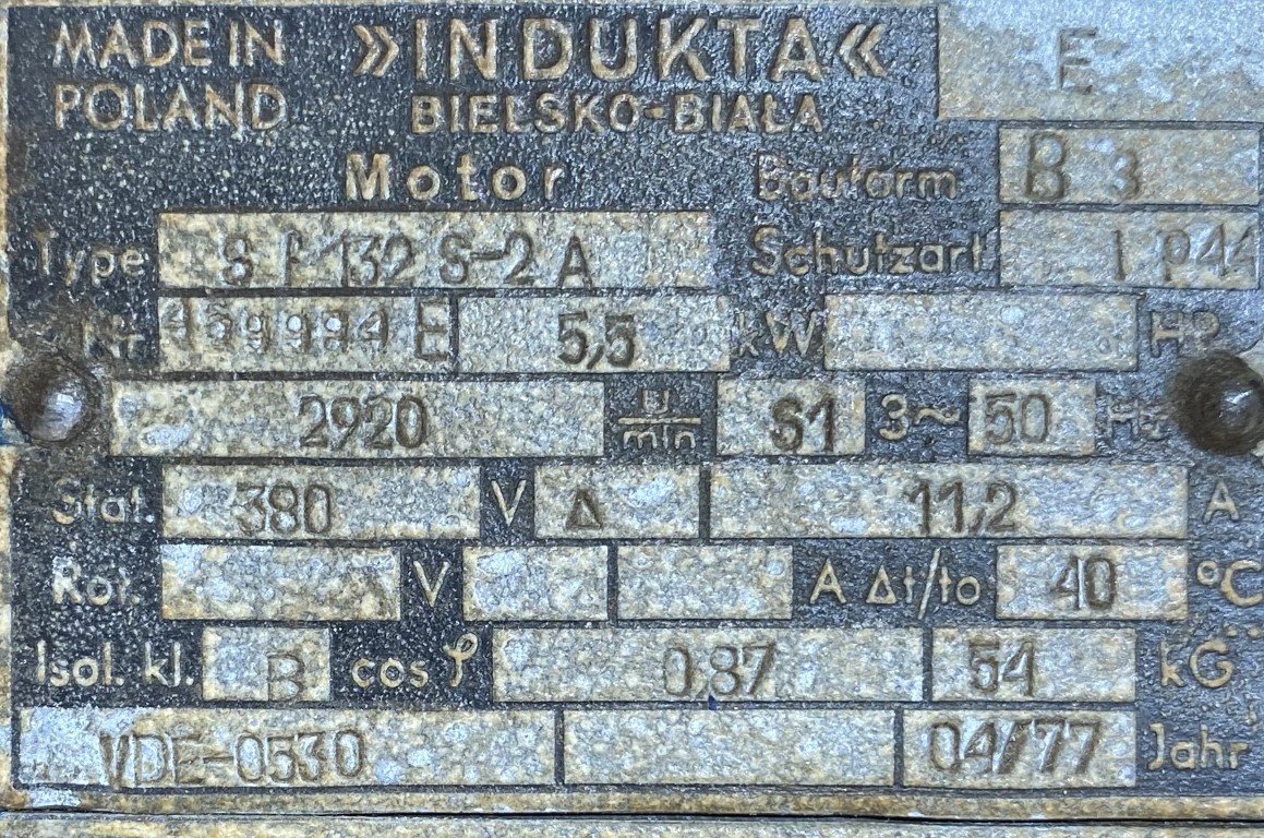 silnik elektryczny 5,5kW 2920obr. 3fazowy INDUKTA - zdjęcie 2