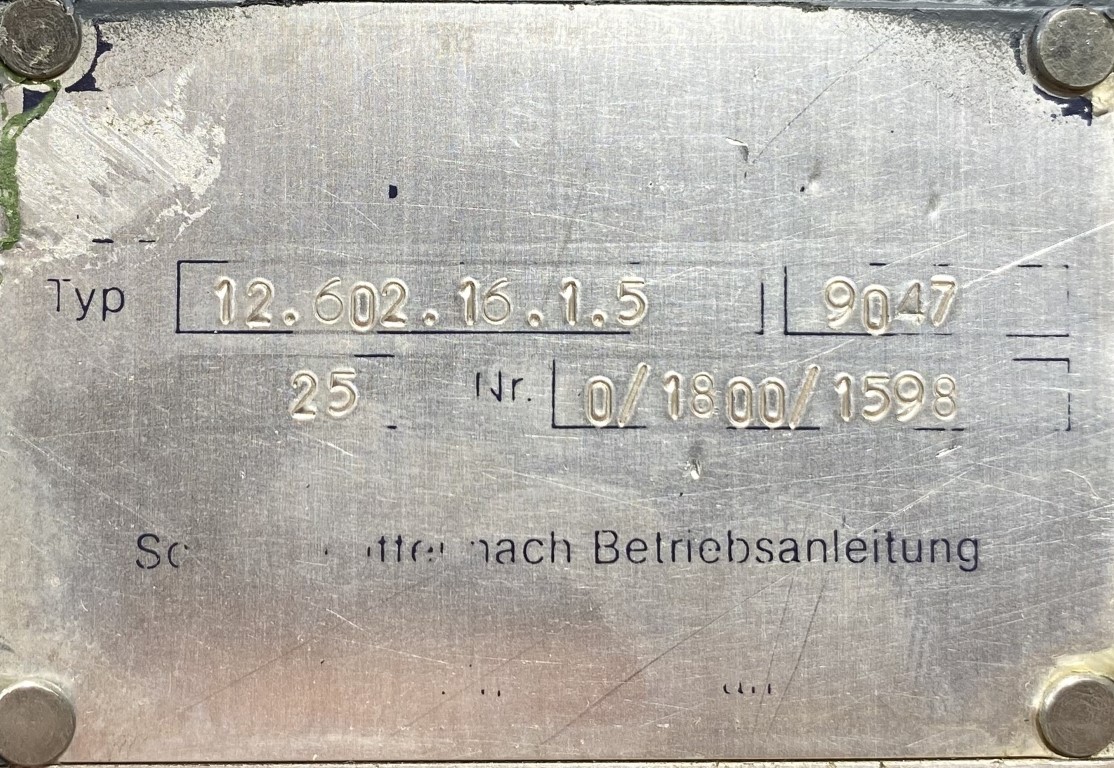 motoreduktor / przekładnia 1,5kW 25obr. Lenze - zdjęcie 3