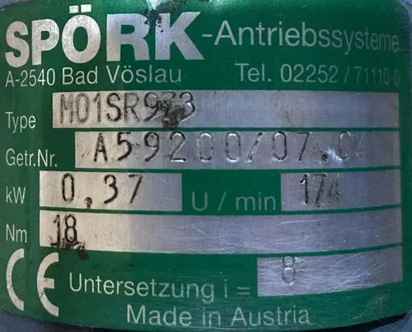 Motoreduktor / przekładnia 0,37kW 174obr. 3fazowy - zdjęcie 3