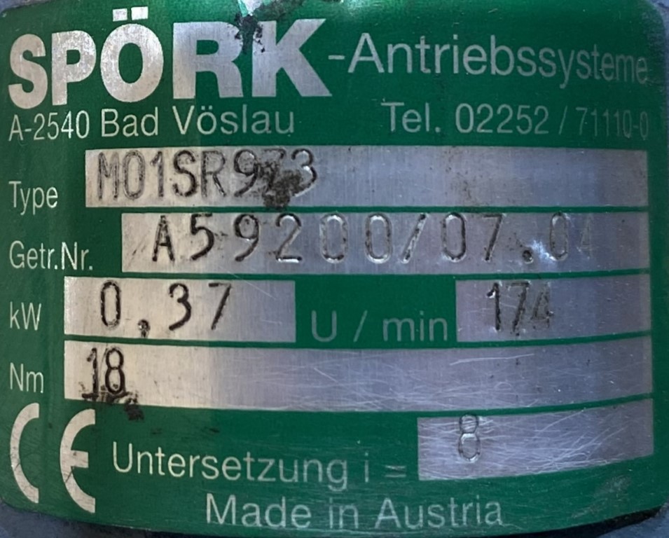 motoreduktor / przekładnia 0,37kW 174obr. 3fazowy - zdjęcie 3