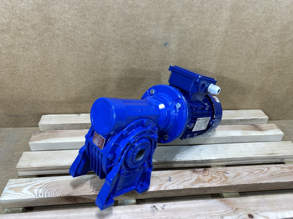 motoreduktor / przekładnia 0,75kW 23obr. 3fazowy