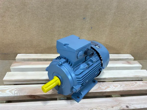 Silnik elektryczny 3kW 1425obr. 3fazowy - zdjęcie 1