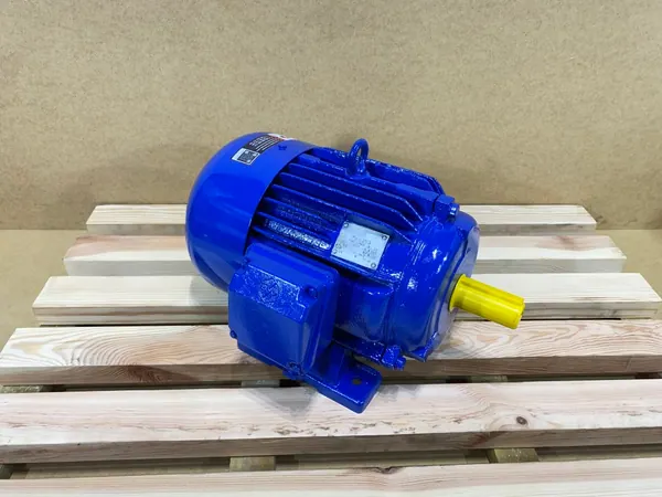 Silnik elektryczny 2,2kW 945obr. 3fazowy - zdjęcie 1
