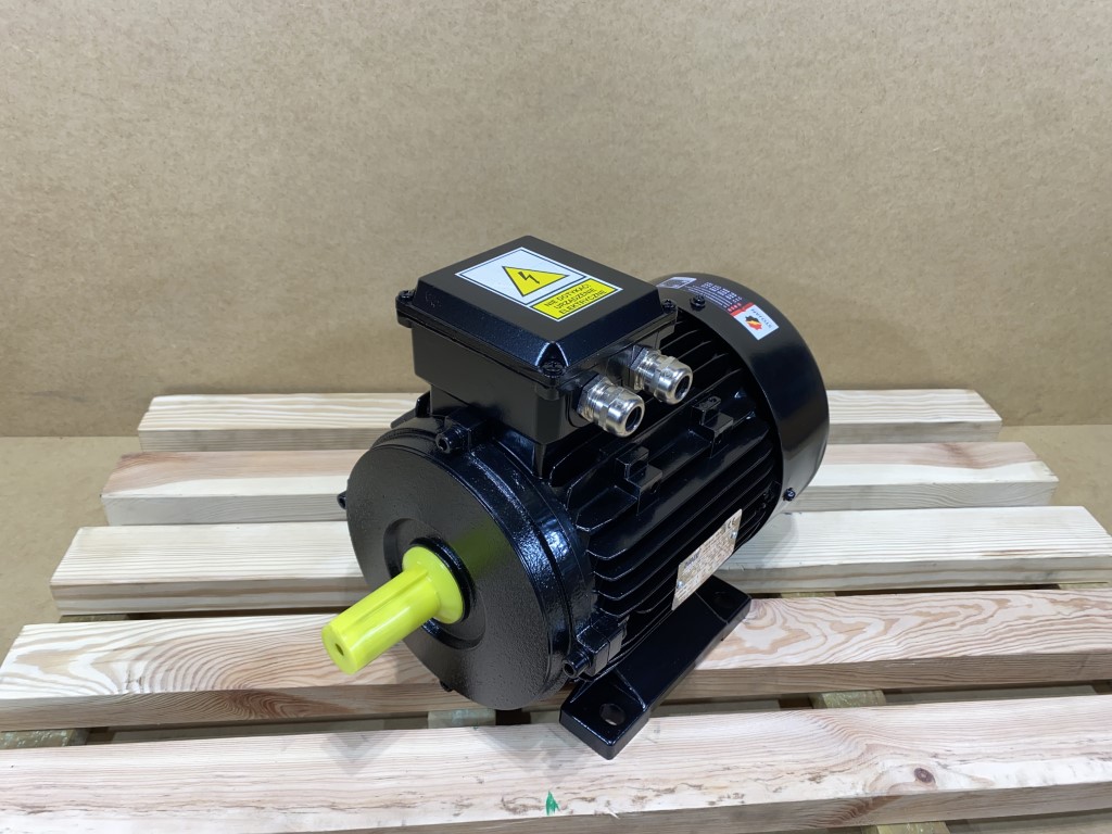 silnik elektryczny 4kW 2890br. 3fazowy