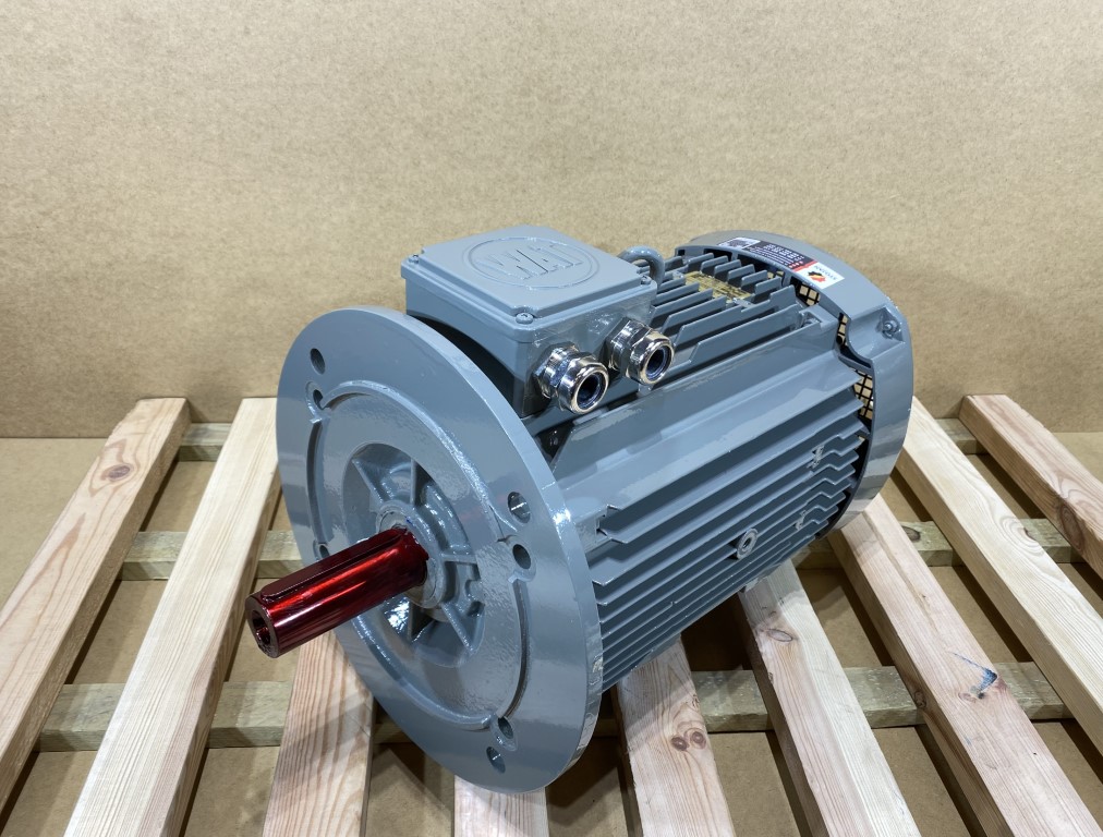 silnik elektryczny 15kW 2900obr. 3fazowy