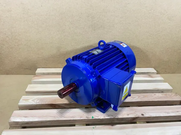 Silnik elektryczny 11kW 2920obr. 3fazowy - zdjęcie 1