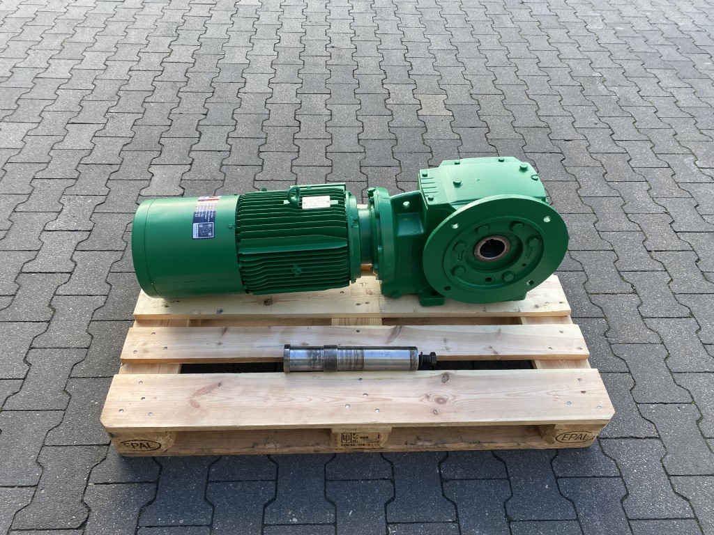 motoreduktor / przekładnia 9-15kW 57-98obr. HAMULEC