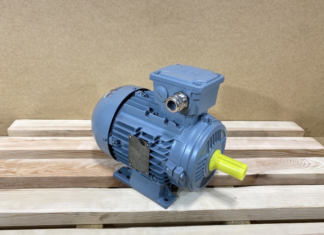 silnik elektryczny 2,2kW 2840obr. 3fazowy WEG IE2