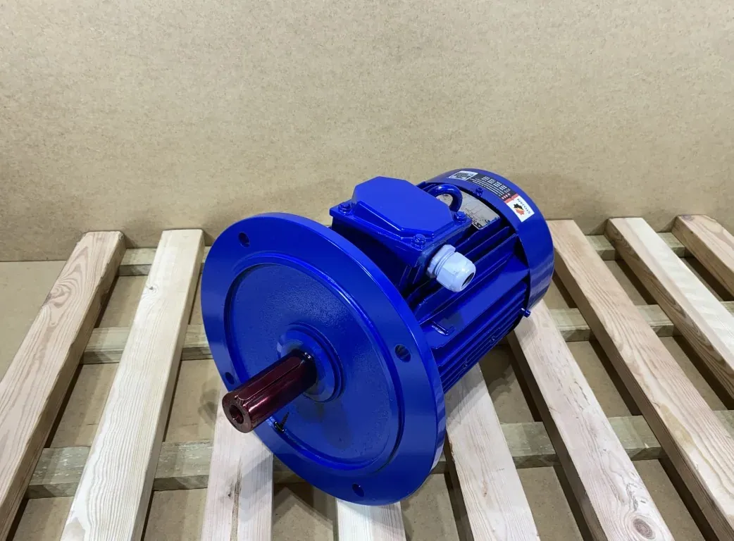 Silnik elektryczny 5,5kW 2920obr. 3fazowy