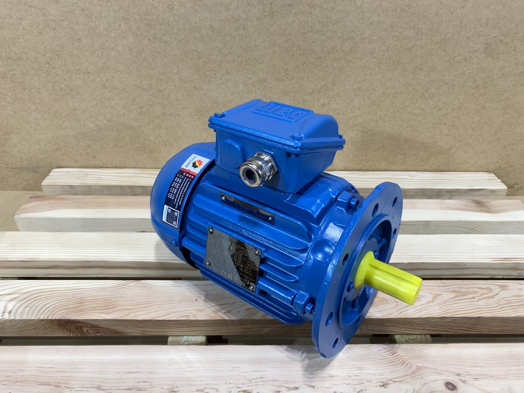 silnik elektryczny 2,2kW 2865obr. 3fazowy WEG IE3