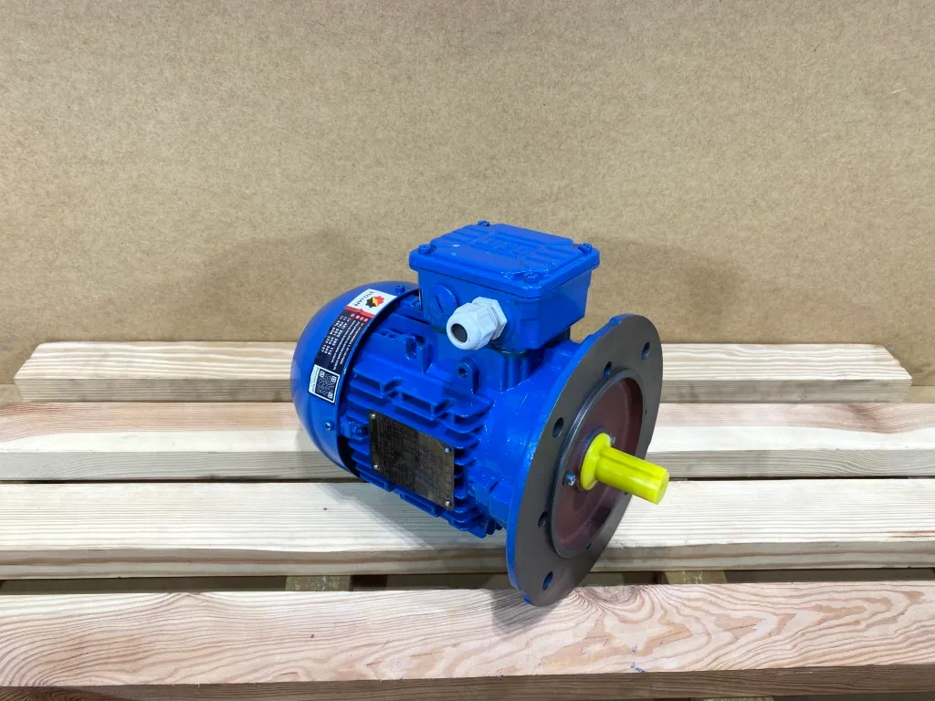 Silnik elektryczny 0,55kW 1415obr. 3fazowy WEG