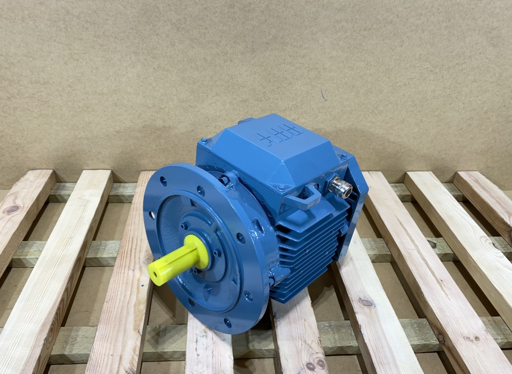 silnik elektryczny 4kW 1435obr. 3fazowy ABB