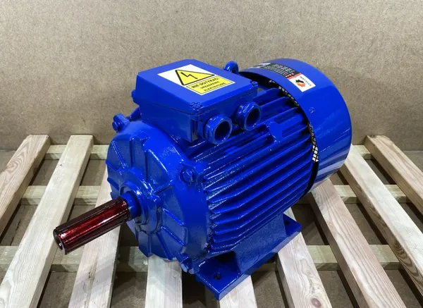 Silnik elektryczny 5,5kW 710obr. 3fazowy INDUKTA B3 - zdjęcie 1