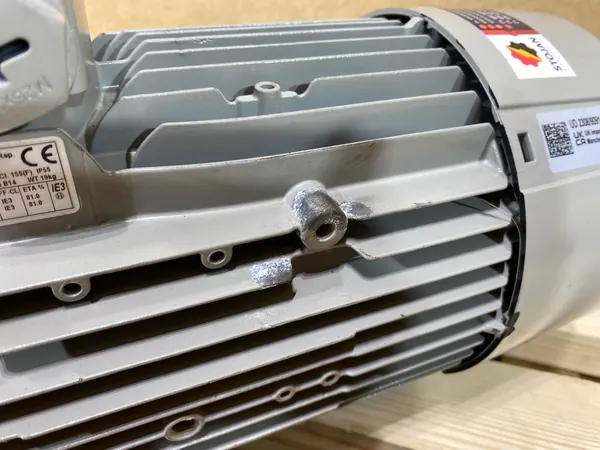 Silnik elektryczny 1,1kW 950obr. 3fazowy SIEMENS IE3 - zdjęcie 3