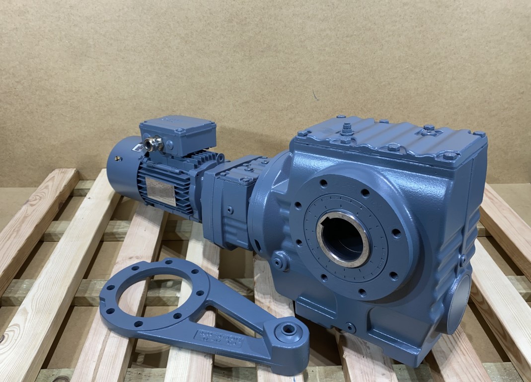 motoreduktor / przekładnia 0,75kW 1,9obr. 3fazowy HAMULEC SEW