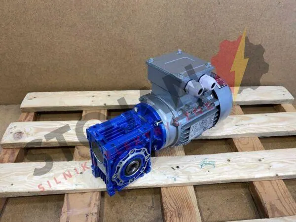Motoreduktor / przekładnia 0,37kW 179obr. 3fazowy - zdjęcie 1