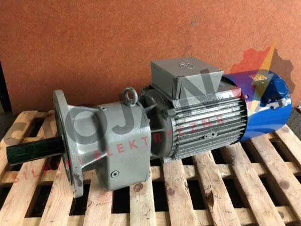 Motoreduktor / przekładnia 5,5kW 65/130obr. - zdjęcie 1