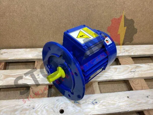 Silnik elektryczny 0,55kW 910obr. 3fazowy - zdjęcie 1