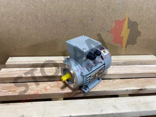 Silnik elektryczny 0,37kW 1340obr. 3fazowy - zdjęcie 1