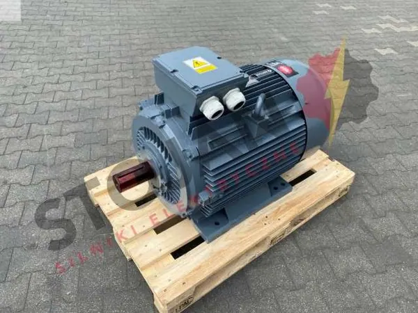 Silnik elektryczny 110kW 1487obr. 3fazowy - zdjęcie 1