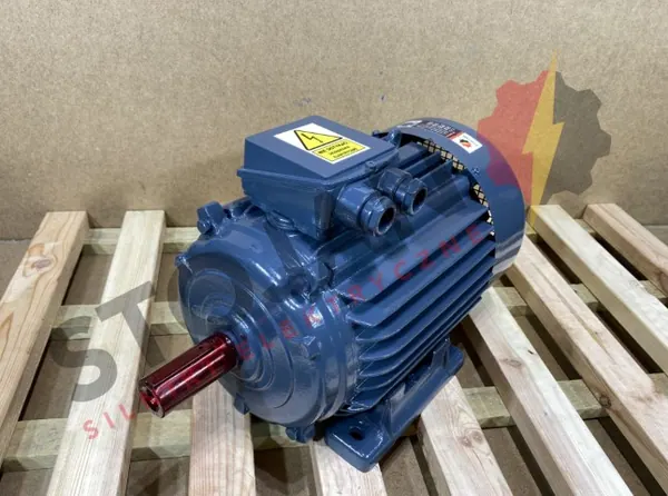 Silnik elektryczny 7,5kW 1450obr. 3fazowy Tamel - zdjęcie 1