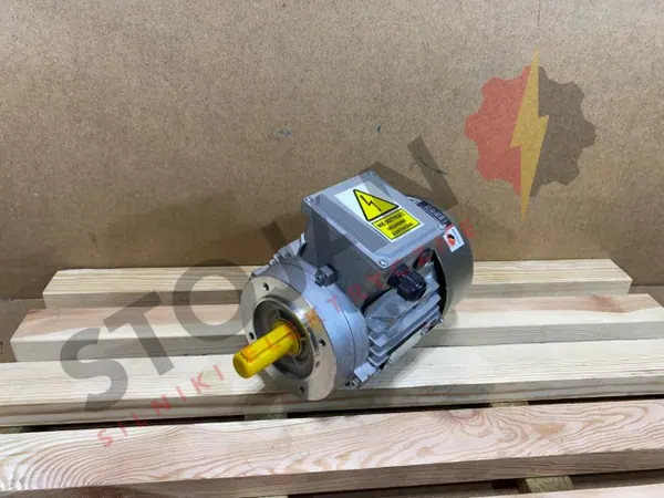 Silnik elektryczny 1,1kW 1400obr. 3fazowy - zdjęcie 1