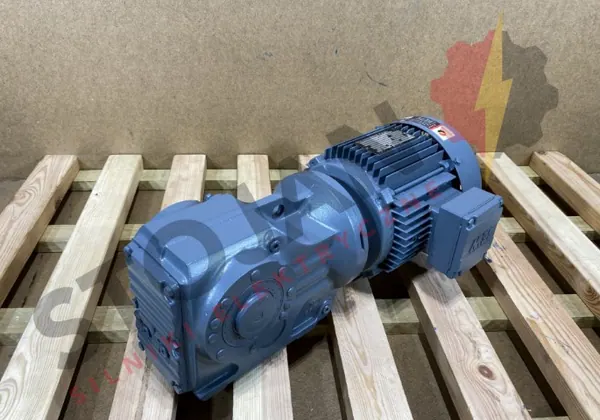 Motoreduktor / przekładnia 1,5kW 48obr. SEW - zdjęcie 1