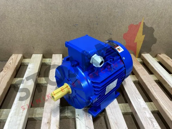 Silnik elektryczny 4kW 1450obr. 3fazowy IE3 - zdjęcie 1