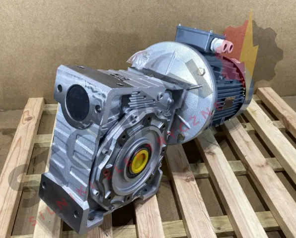 Motoreduktor / przekładnia 7,5kW 72obr. - zdjęcie 1
