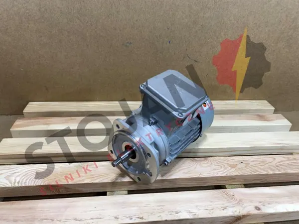Silnik elektryczny 0,55kW 1375obr. 3fazowy NORD do reduktora - zdjęcie 1