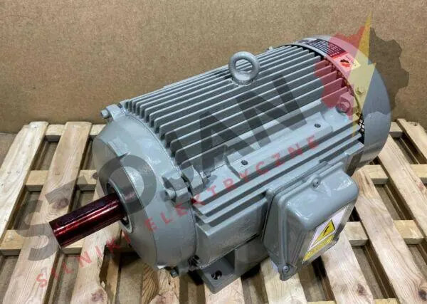 Silnik elektryczny 15kW 970obr. 3fazowy - zdjęcie 1