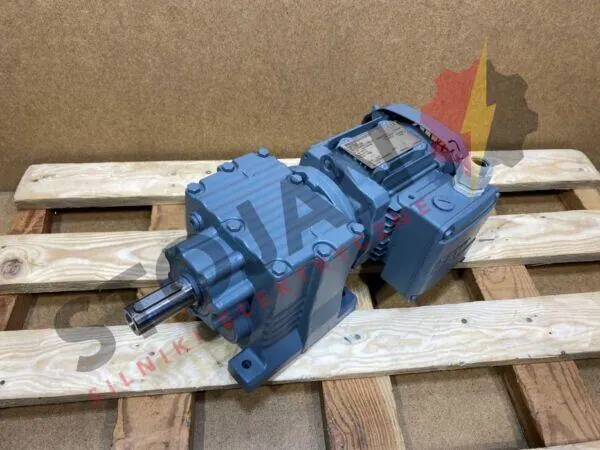 Motoreduktor / przekładnia 0,37kW 169obr. 3fazowy SEW - zdjęcie 1