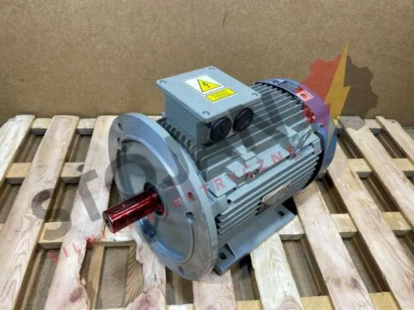 Silnik elektryczny 11kW 2945obr. 3fazowy IE3 - zdjęcie 1