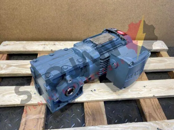 Motoreduktor / przekładnia 0,55kW 343obr. 3fazowy SEW - zdjęcie 1