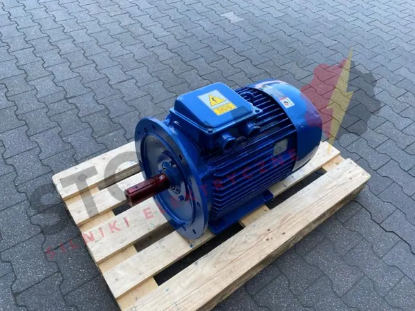 Silnik elektryczny 30kW 1478obr. 3fazowy VEM - zdjęcie 1