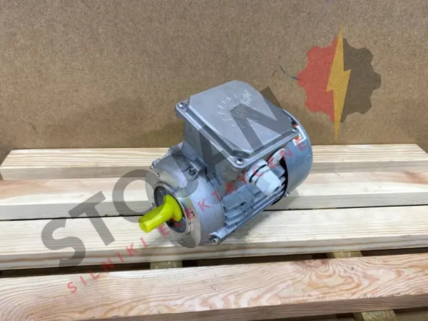 Silnik elektryczny 0,55kW 1375obr. 3fazowy NORD - zdjęcie 1