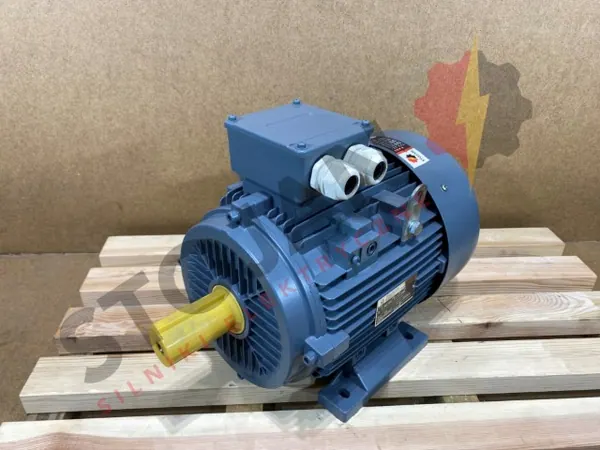 Silnik elektryczny 5,5kW 2900obr. 3fazowy B3 - zdjęcie 1