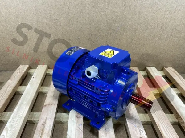 Silnik elektryczny 4kW 950obr. 3fazowy - zdjęcie 1