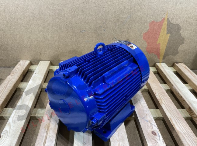 silnik elektryczny 7,5kW 2960obr. 3fazowy - zdjęcie 2